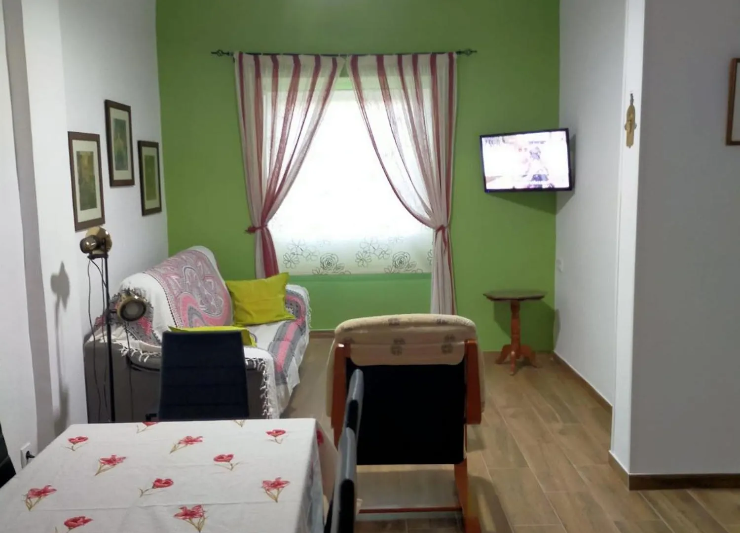 Apto A 5 Min A Pie De La Playa Málaga Apartman